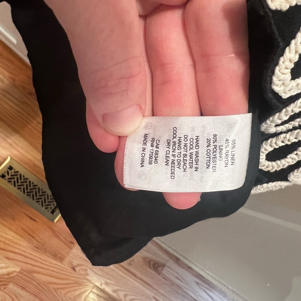 Linen Blend Vest - Picture 4 of 5